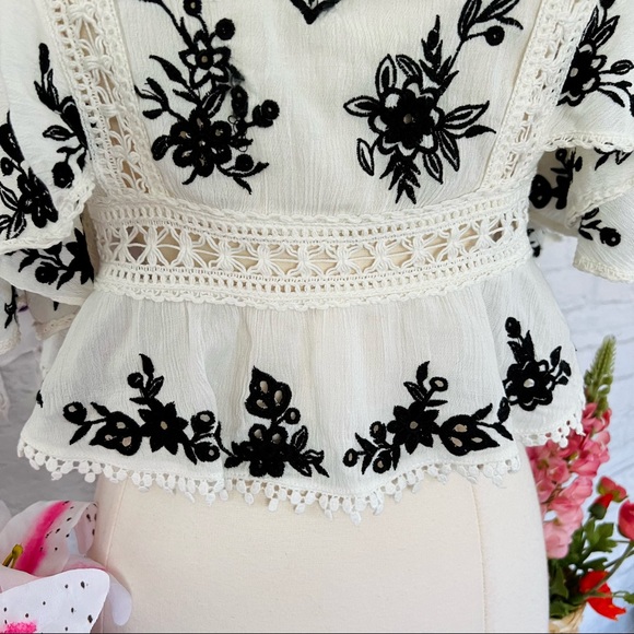 Free People Embroidered Blouse - Picture 5 of 16